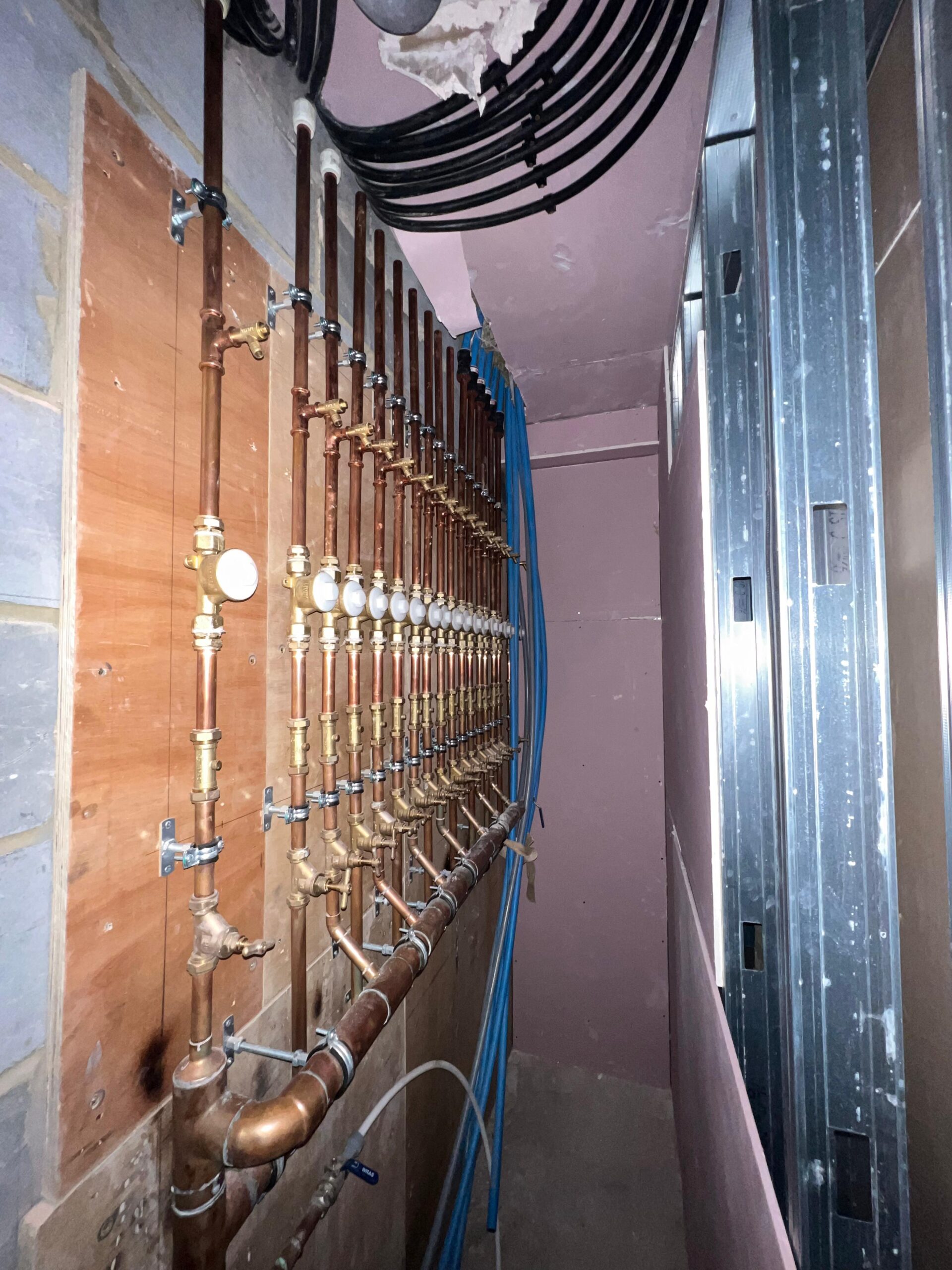 Expert Plumbing, Cooling & Renovation Services in Western London